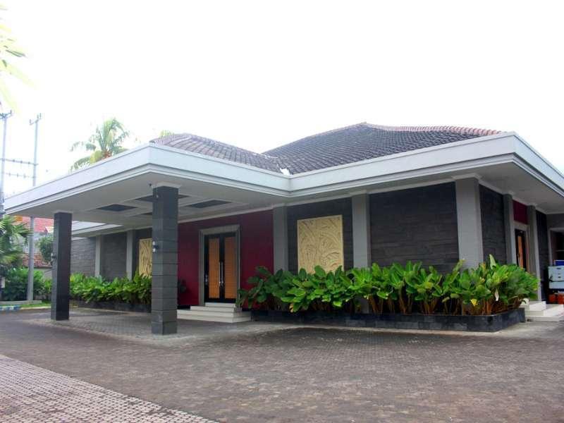 New Surya Hotel Banyuwangi  Eksteriør billede