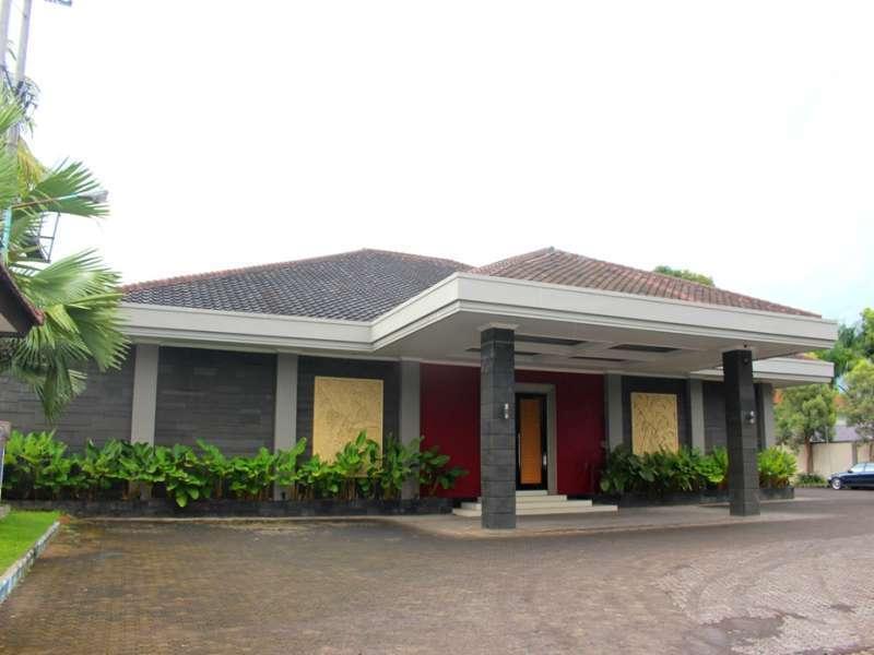 New Surya Hotel Banyuwangi  Eksteriør billede